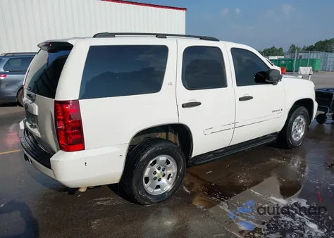 2009 Chevrolet Tahoe Ls z USA, uszkodzony, nr VIN 1GNFC13C49R102334
